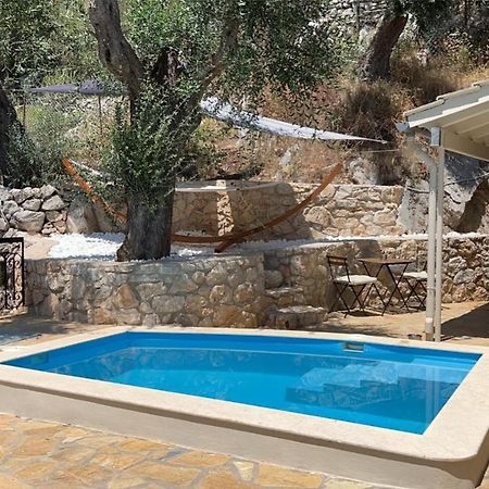 La Strade Apartments, Adults Only With Private Pool Katavolos Exterior photo